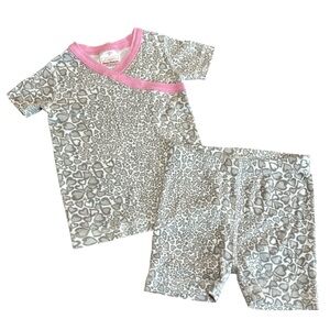 Hanna Andersson Gray Heart Print Pink Trim Short Pajama Set Organic Cotton Sz 5